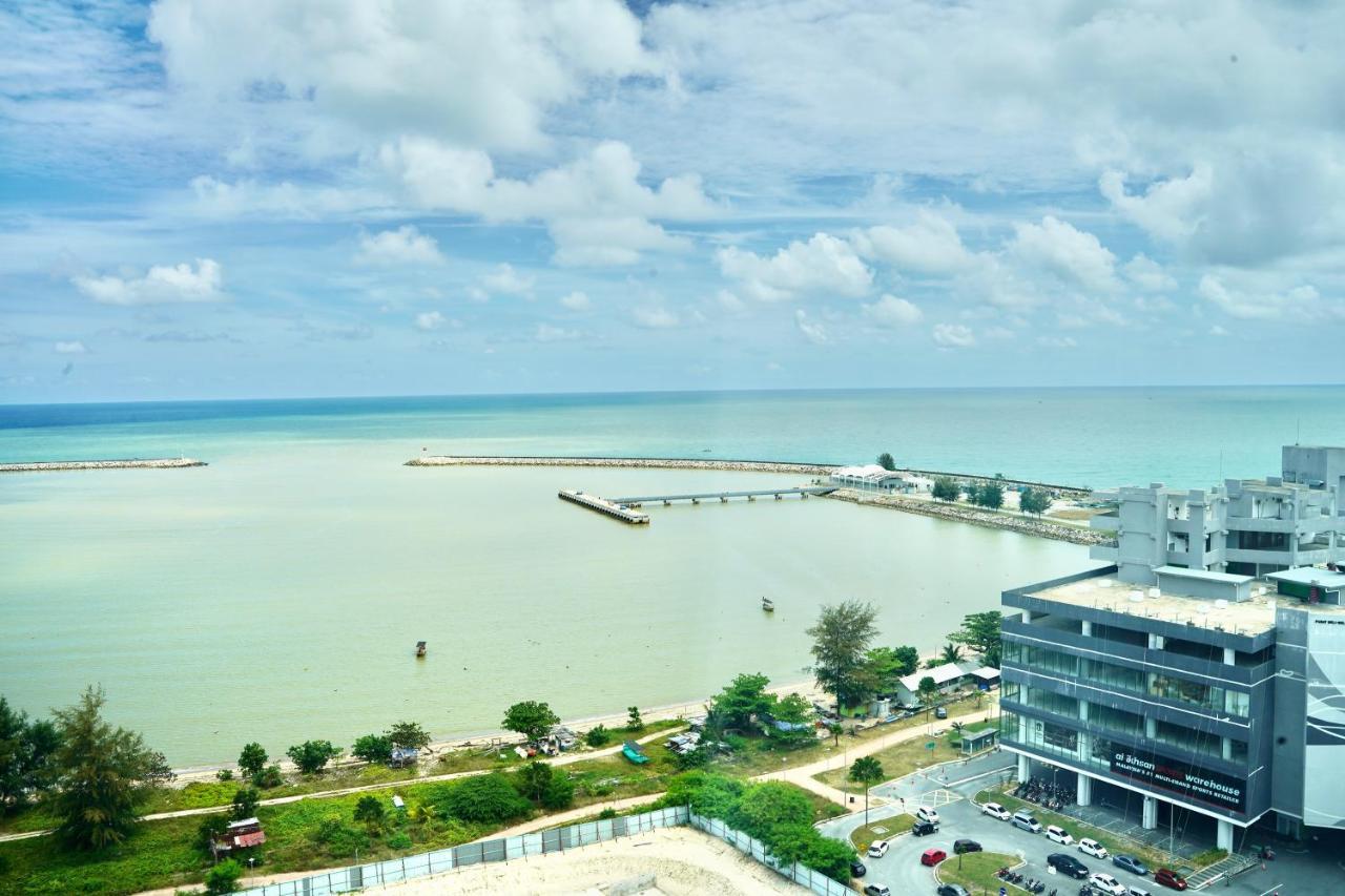 Casa Callisto Homestay - New Seaview With Pool 3Br Apartment Ladang Tanjung 瓜拉丁加奴 外观 照片